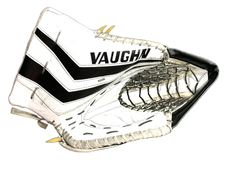Vist Large View of Product Image Which is Used Vaughn SLR2 PRO CARBON Senior Goalie Catcher White