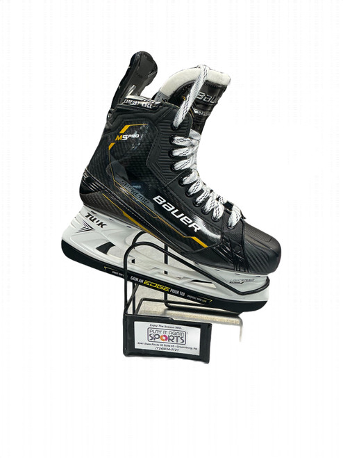 Vist Large View of Product Image Which is New Supreme M5 Pro Sr Skates