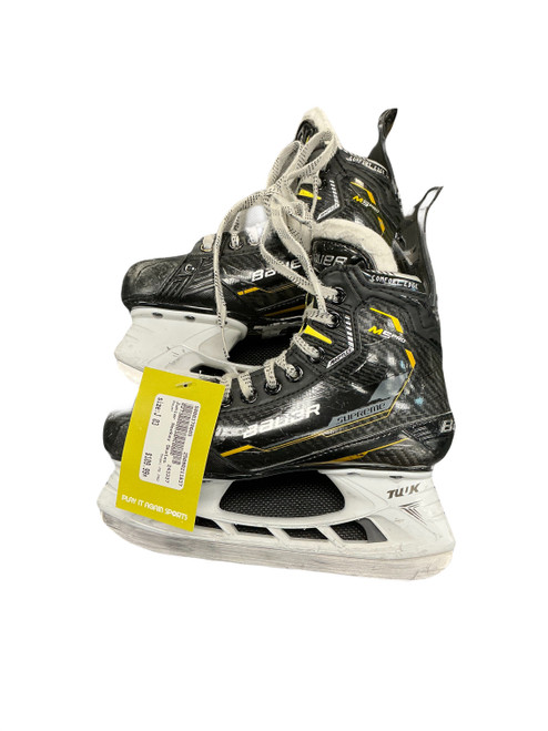 Vist Large View of Product Image Which is Used Bauer M5 PRO Junior Hockey Skate Junior 03