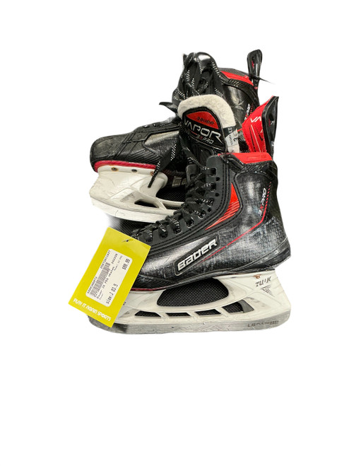 Vist Large View of Product Image Which is Used Bauer 3X PRO Junior Hockey Skate Junior 03.5