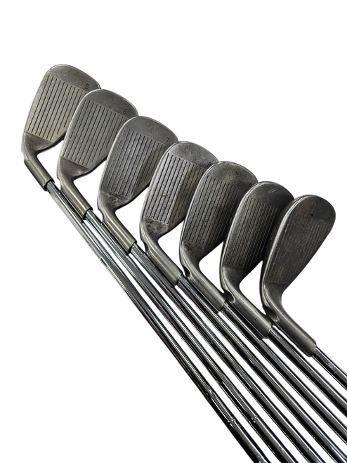 Vist Large View of Product Image Which is Used Ping G25 Mens Iron Set RH 5I-GW/AW