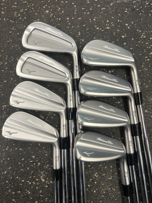 Vist Large View of Product Image Which is Used Mizuno PRO S-1, S-3 Mens Combo Iron Set RH 3I-PW