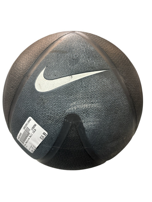 Vist Large View of Product Image Which is Used Nike Medicine Ball Black 12 lb