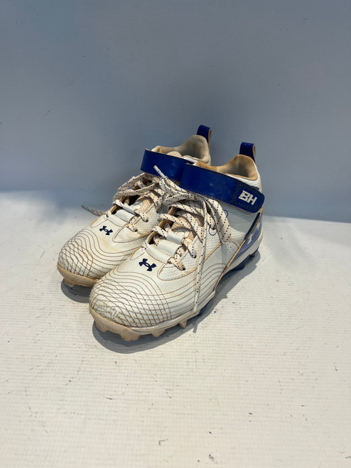 Vist Large View of Product Image Which is Used Under Armour BH BB/SB Cleats White Junior 03
