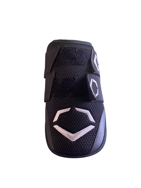 Vist Large View of Product Image Which is Used Evoshield BB/SB Elbow Protector Black