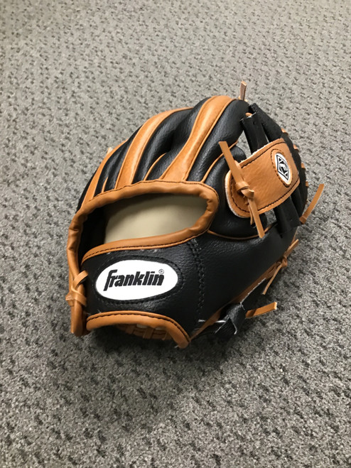 Vist Large View of Product Image Which is Used Franklin RTP BB/SB Glove LH Throw Black 9 1/2"