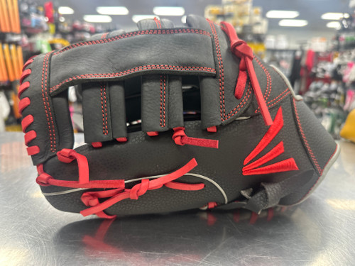 Vist Large View of Product Image Which is New EASTON BLACK MAGIC-13" LEFT HANDED THROW