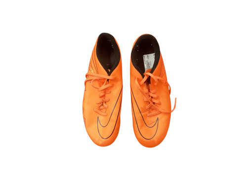 Vist Large View of Product Image Which is Used Nike Soccer Cleats Orange Junior 05.5
