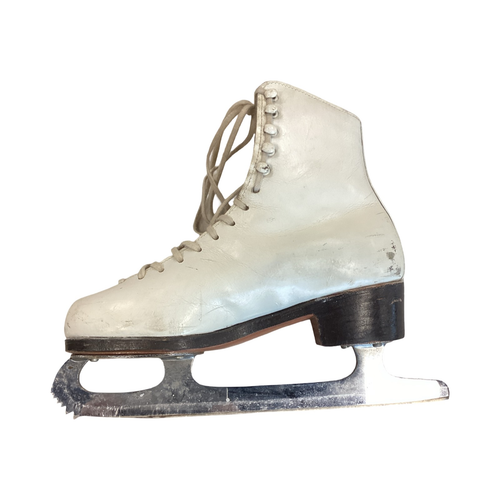 Vist Large View of Product Image Which is Used GOLD BRAND WomensFigure Skate White Senior 5