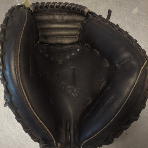 Vist Large View of Product Image Which is Used Adidas EQT CM BB/SB Catchers RH Throw Black 33 1/2"