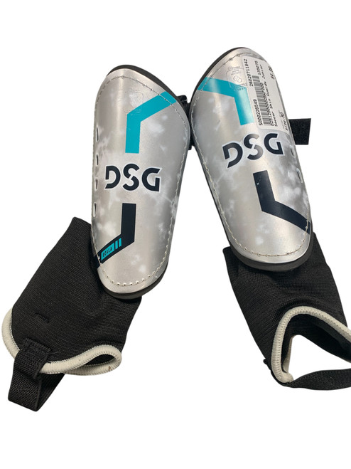 Vist Large View of Product Image Which is Used Soccer Shin Guards Junior Grey MD