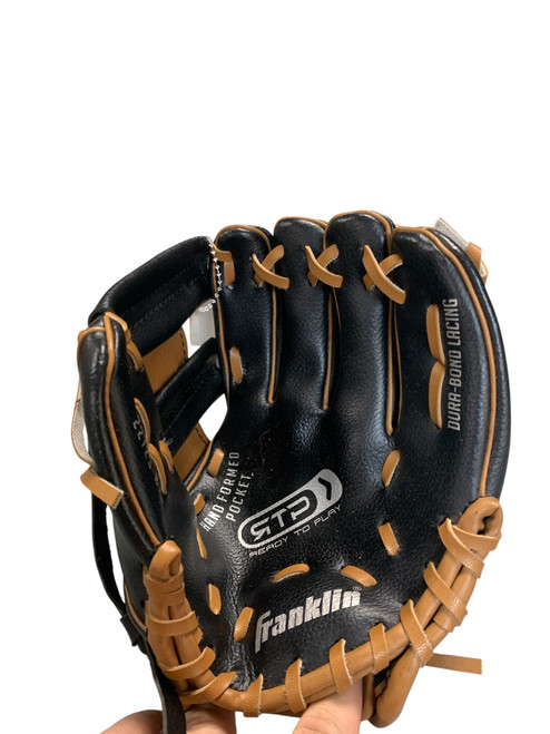 Vist Large View of Product Image Which is Used Franklin RTP 8.5 BB/SB Glove RH Throw Black 8"