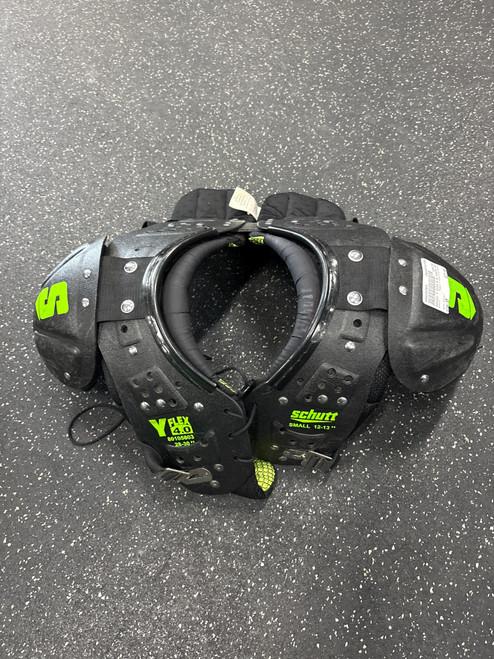 Vist Large View of Product Image Which is Used Schutt Y FLEX 4.0 YOUTH FB Shoulder Pads Black SM