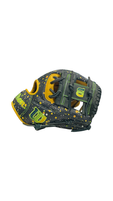 Vist Large View of Product Image Which is Used, Wilson, A2000, BB/SB, Glove, RH, Throw, Navy, Blue, 11 1/2"