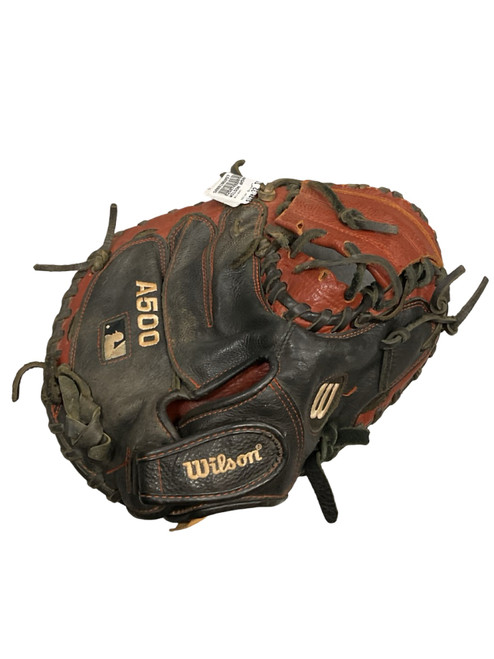 Vist Large View of Product Image Which is Used Wilson A05RB19CM BB/SB Catchers RH Throw Brown 32"