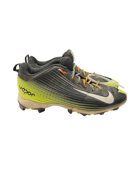 Vist Large View of Product Image Which is Used Nike VAPOR SZ 3.5 BB/SB Cleats Black And Yellow Junior 03.5