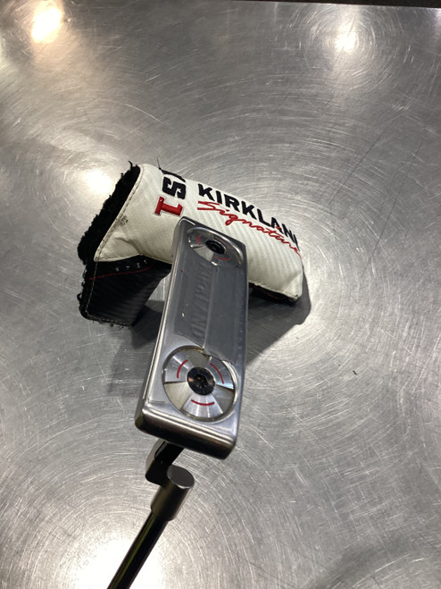 Vist Large View of Product Image Which is Used Kirkland Signature KS1 Mens Putter RH