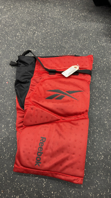 Vist Large View of Product Image Which is Used Reebok 5K Junior Pant Red LG