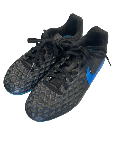 Vist Large View of Product Image Which is Used Nike Soccer Cleats Black Junior 01.5
