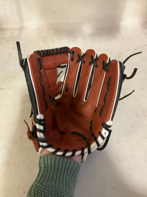 Vist Large View of Product Image Which is Used Wilson A500 BB/SB Glove RH Throw Brown 11 1/2"