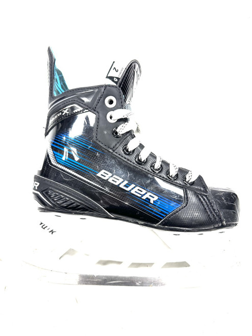 Vist Large View of Product Image Which is Used Bauer X Junior Hockey Skate Junior 02