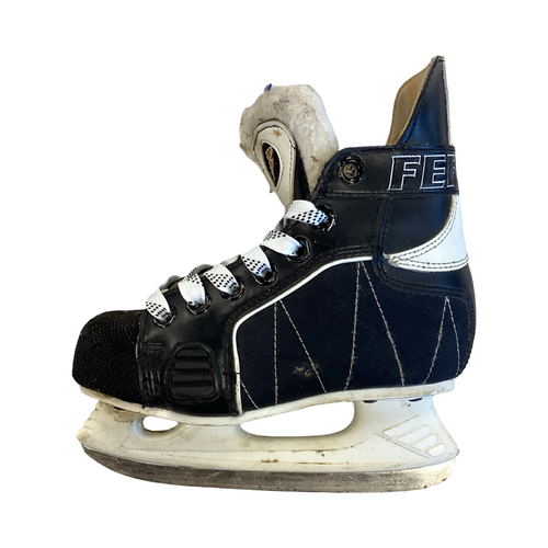 Vist Large View of Product Image Which is Used Ferland F25 Youth Hockey Skate Youth 10.0