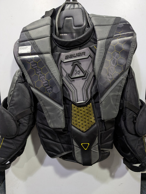 Vist Large View of Product Image Which is Used Bauer MACH Senior Body Armor LG