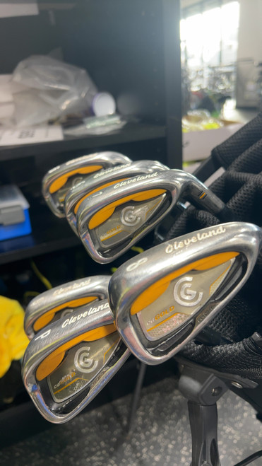 Vist Large View of Product Image Which is Used Cleveland CG GOLD Mens Iron Set RH 5I-PW