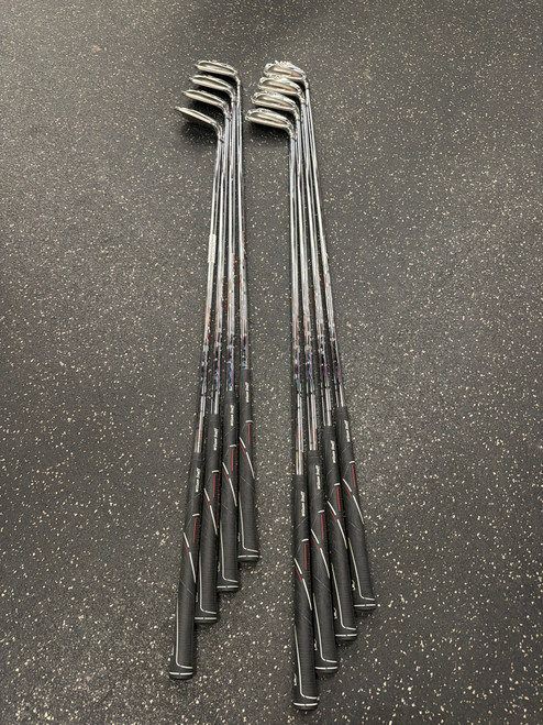 Vist Large View of Product Image Which is Used Wilson DI9 Mens Iron Set RH 4I-SW