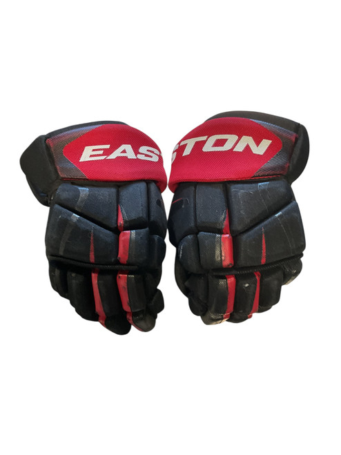 Vist Large View of Product Image Which is Used Easton SYNERGY Senior Gloves Black 16"