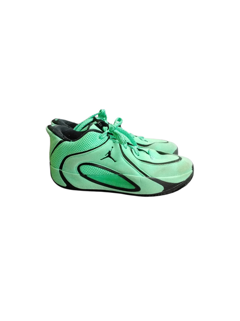 Vist Large View of Product Image Which is Used Nike Basketball Shoes Y Green Junior 05