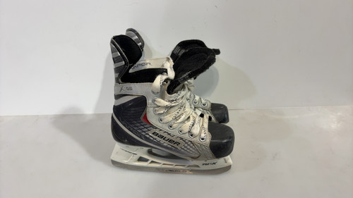 Vist Large View of Product Image Which is Used Bauer VAPOR X 05 JR 1 Junior Hockey Skate Junior 01