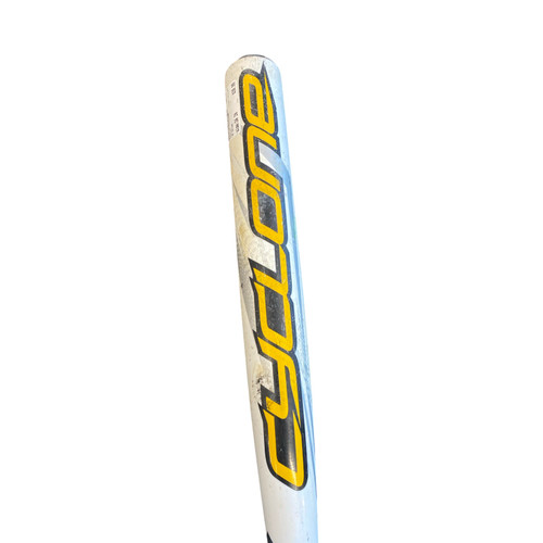 Vist Large View of Product Image Which is Used Easton CYCLONE BB/SB Slowpitch Bat 34"