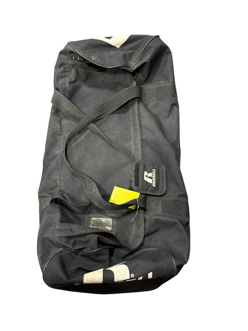 Vist Large View of Product Image Which is Used Russell Medium Equipment Bag
