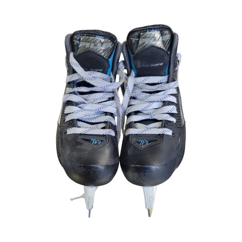 Vist Large View of Product Image Which is Used True TF9 GOALIE SKATES Intermediate Goalie Skate Intermediate 4.0