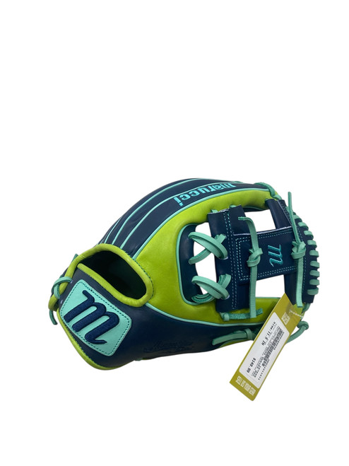 Vist Large View of Product Image Which is Used LIKE NEW Marucci CYPRESS SERIES ASCENSION PATTERN.04 BB/SB Glove RH Throw Navy Blue 11 1/2"
