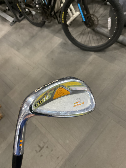 Vist Large View of Product Image Which is Used Cleveland CG14 ZIP GROOVES Golf Wedge Mens LH 52 Degree
