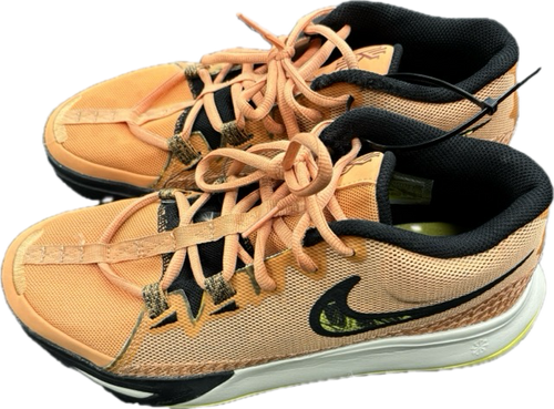 Vist Large View of Product Image Which is Used Nike FLYTRAP 6 Basketball Shoes M Texas Orange Senior 7