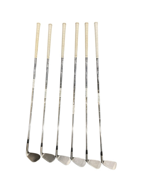 Vist Large View of Product Image Which is Used Cleveland CG GOLD 5-8/P/S Mens Iron Set LH 5I-SW