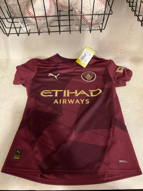 Vist Large View of Product Image Which is Used Puma MANCHASTER Soccer Top Adt Maroon S/M