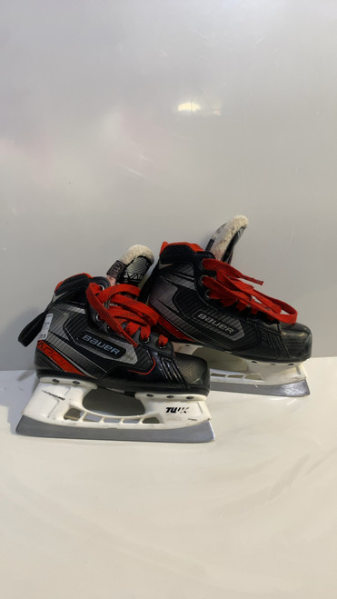 Vist Large View of Product Image Which is Used Bauer GSKT BAUER X2.7 YTH 11.5 Youth Goalie Skate Youth 11.5