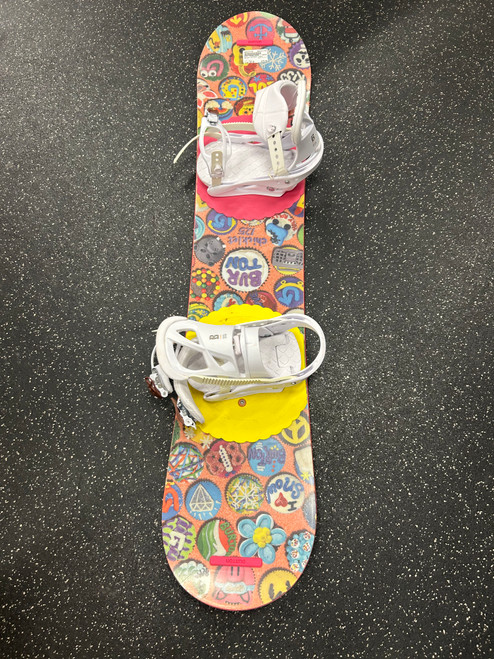 Vist Large View of Product Image Which is Used Burton CHICKLET Girls Board/Binding White 125 cm