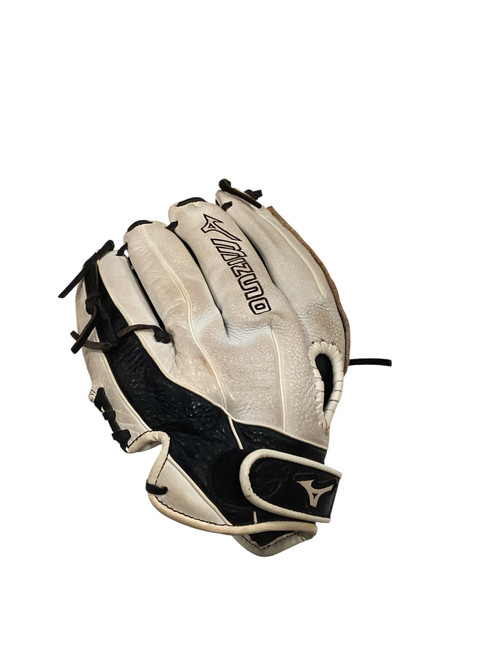 Vist Large View of Product Image Which is Used Mizuno SUPREME RH Throw Fastpitch Gloves White 12 1/2"