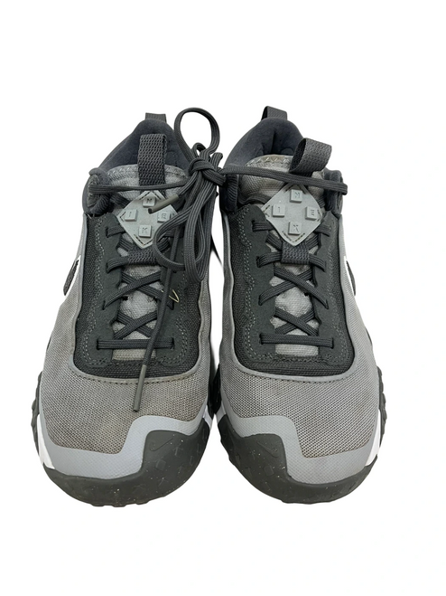 Vist Large View of Product Image Which is Used Nike Air Diamond Varsity Turf Mens 9 Baseball Shoes Cleats Grey