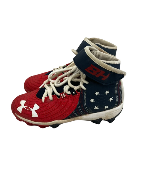 Vist Large View of Product Image Which is Used Under Armour Locked Down Jr 4 FB Cleats 