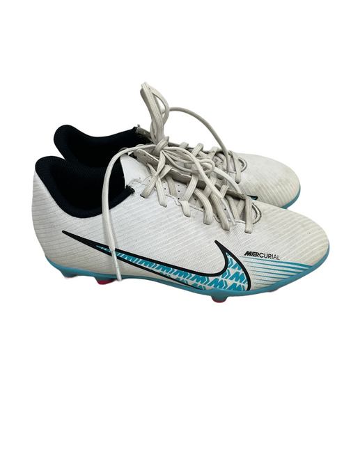 Vist Large View of Product Image Which is Used Nike Mercurial Jr 1.5 Soccer Cleats