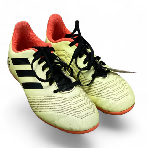 Vist Large View of Product Image Which is ADIDAS PREDATOR Soccer Cleats Junior 01.5