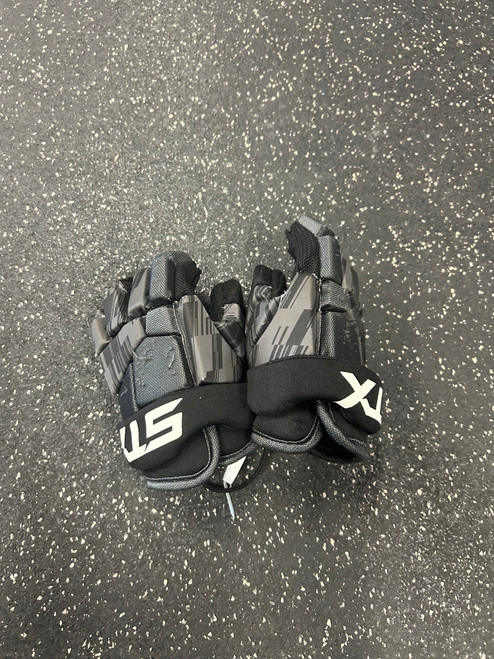 Vist Large View of Product Image Which is Used STX STALLION 75 Lacrosse Gloves Junior Black 8"