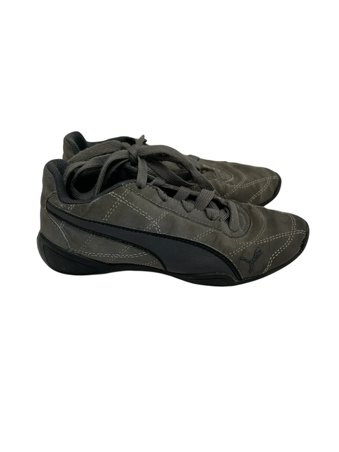 Vist Large View of Product Image Which is Used Puma Jr 1 Soccer Indoor Shoes 