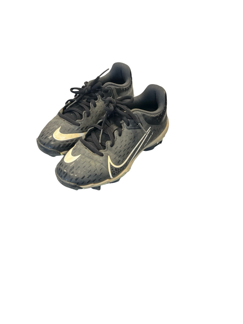 Vist Large View of Product Image Which is Used Nike CLEATS BB/SB Cleats Black Junior 02.5